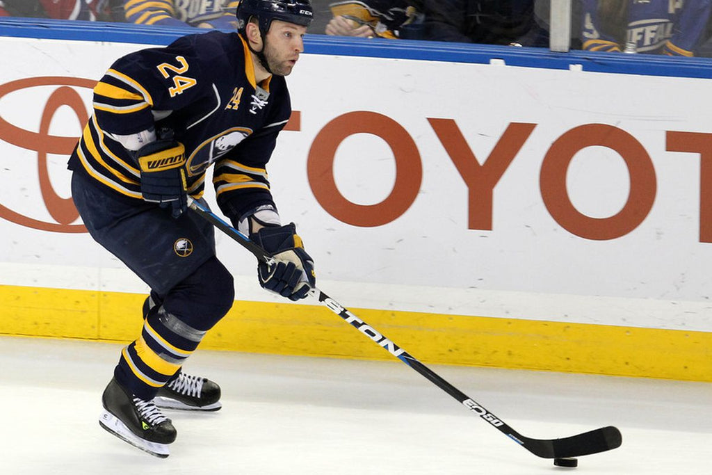 Why Are So Many Hockey Players Left Handed? — Lefties Rock