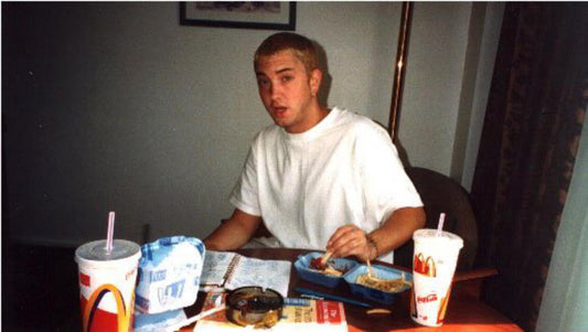 Left Handed Celebrities | Eminem