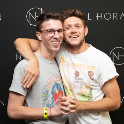 Another Reason Why We Love Niall Horan | He Helped A Fan Come Out